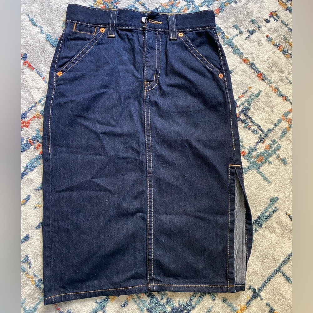 Levi’s denim pencil skirt